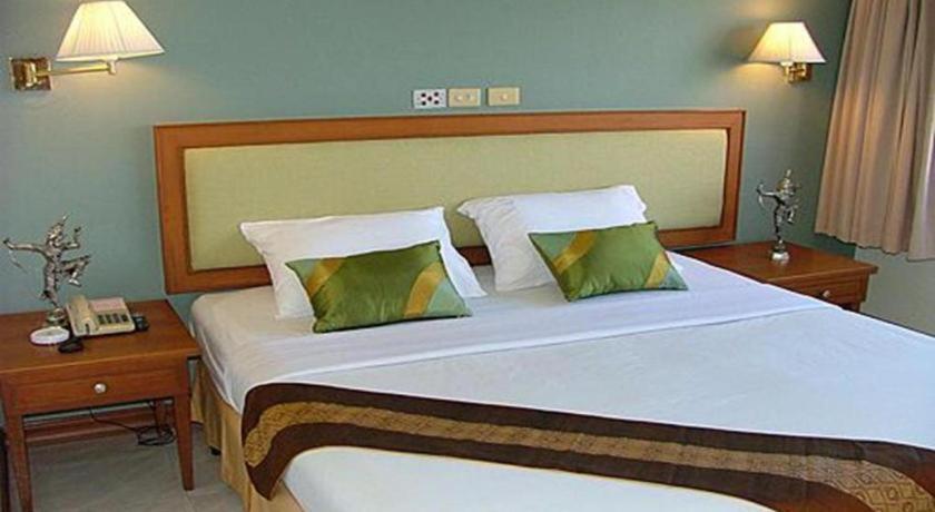 The Park Hotel Pattaya Exterior photo