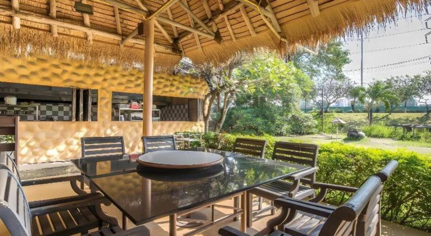 The Park Hotel Pattaya Exterior photo